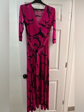 Elegant Pink and Black Women's Dress